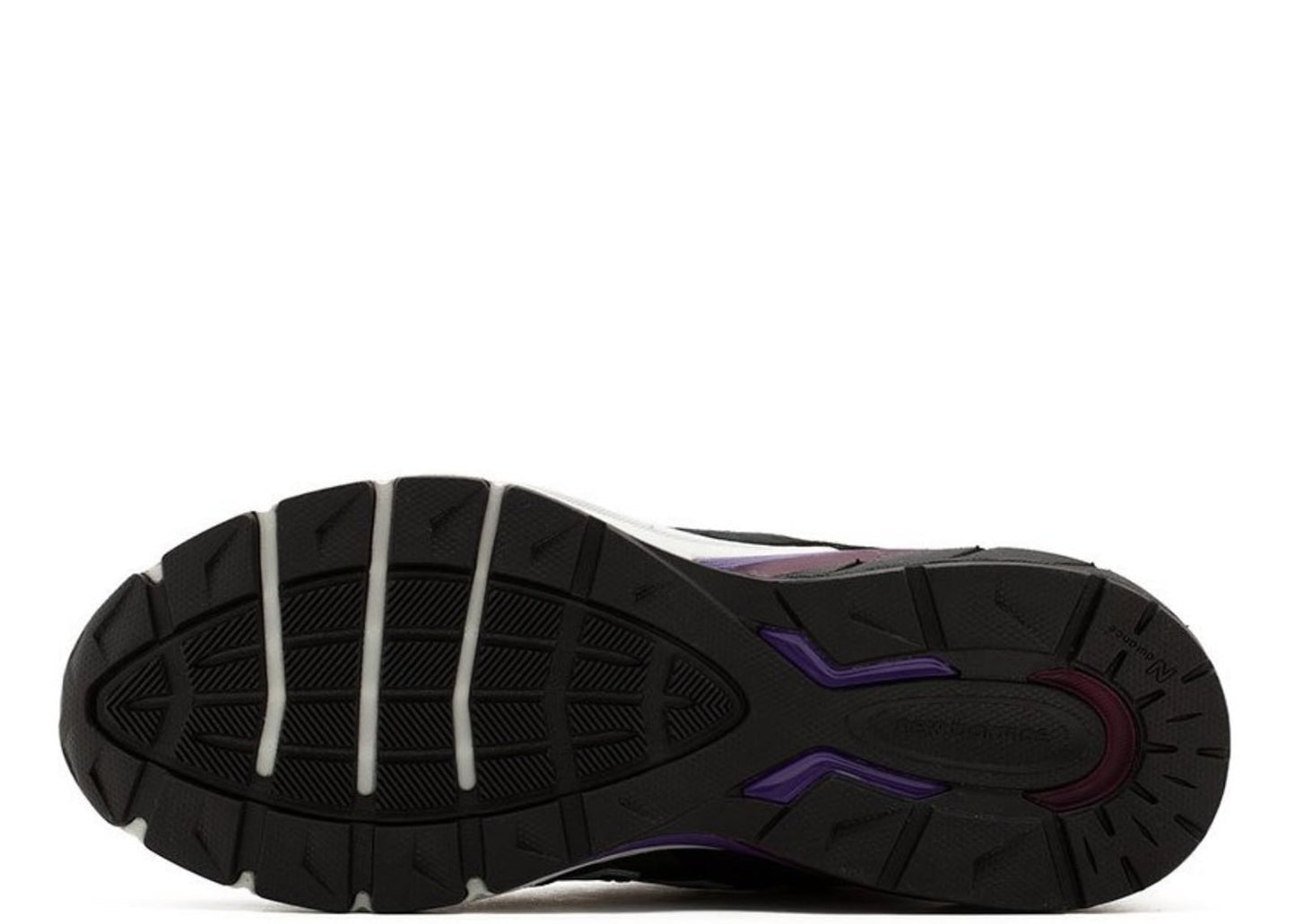 990v5 Black Grape
