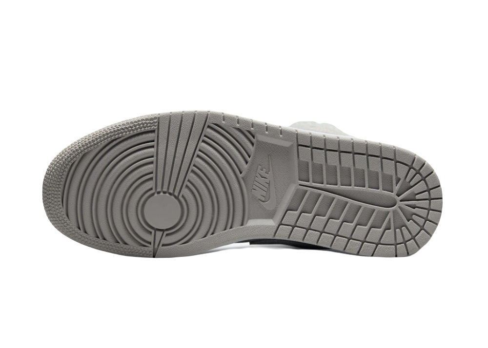 Air Jordan 1 Low SE Sherpa Fleece (W)