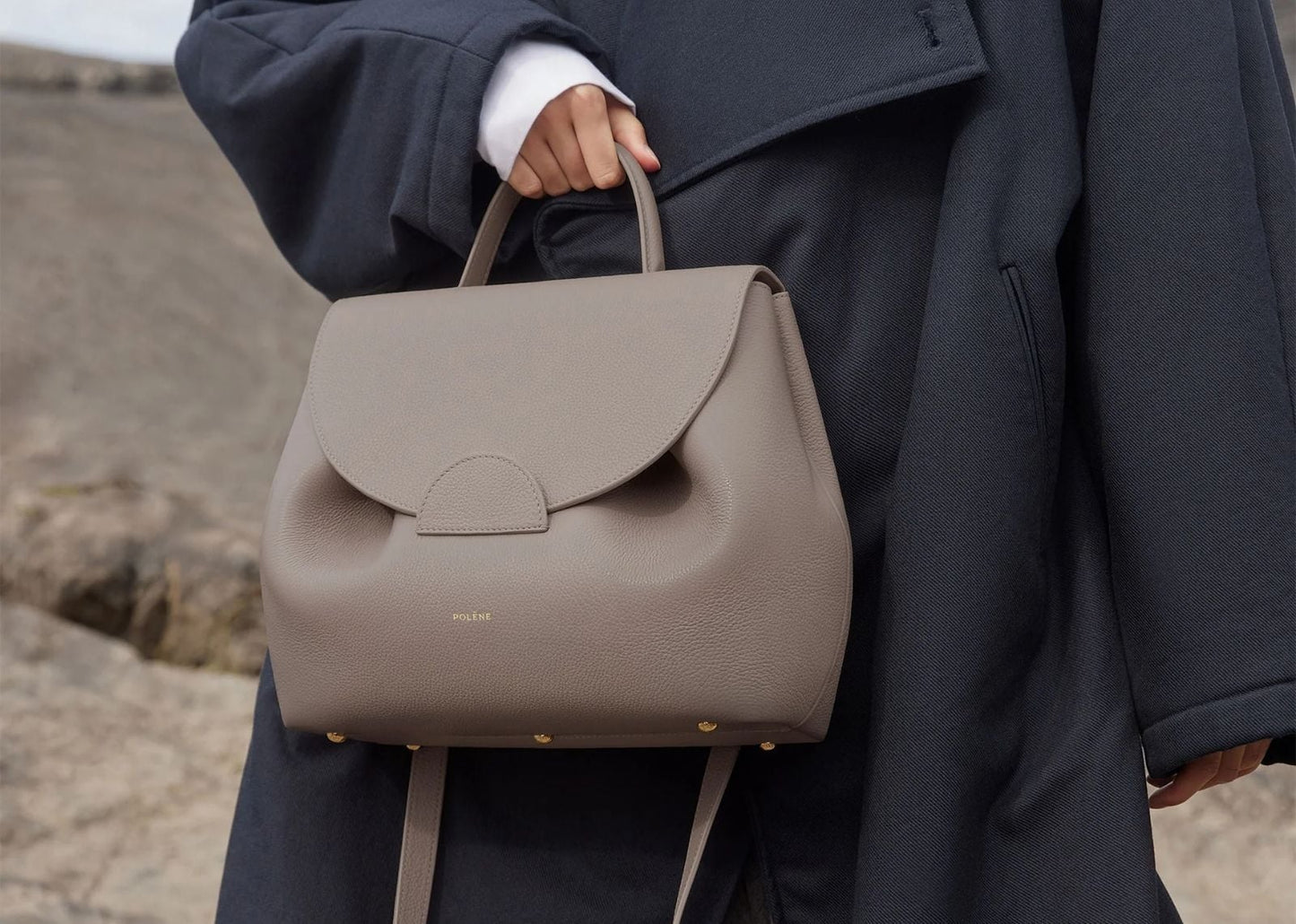 Numéro Un Edition Textured Grey