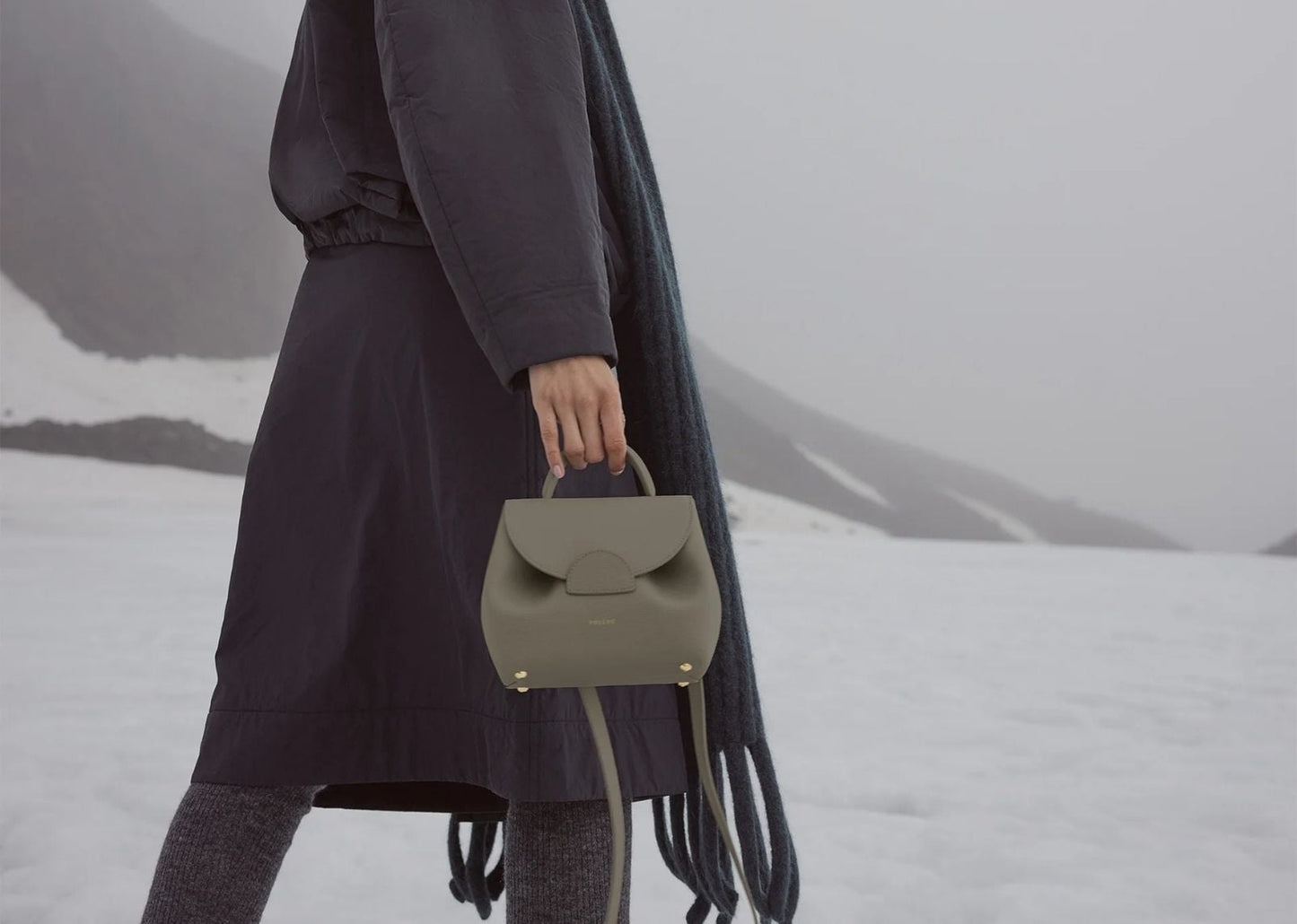 Numéro Un Nano Edition Textured Olive