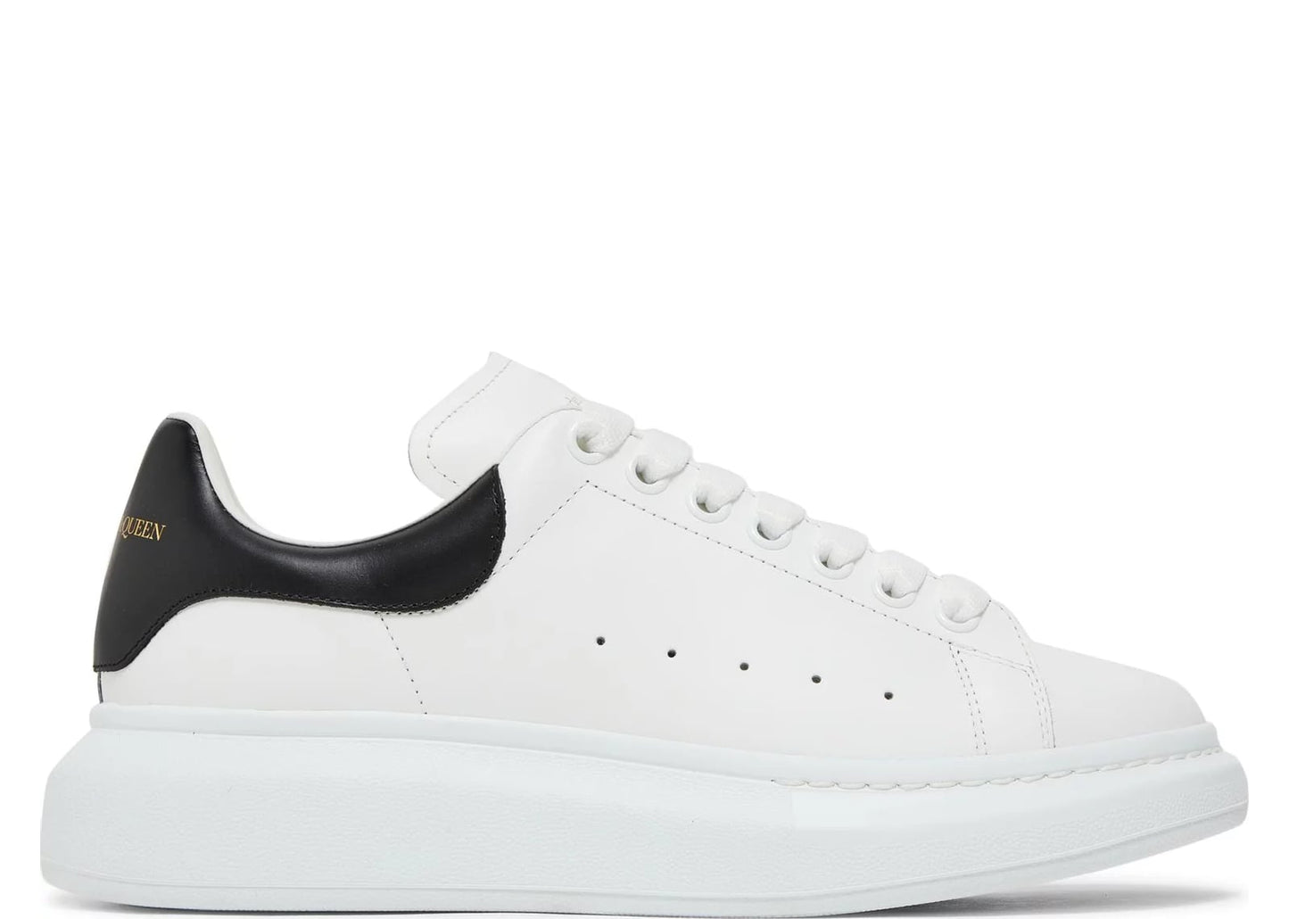 Oversized White Black (W)