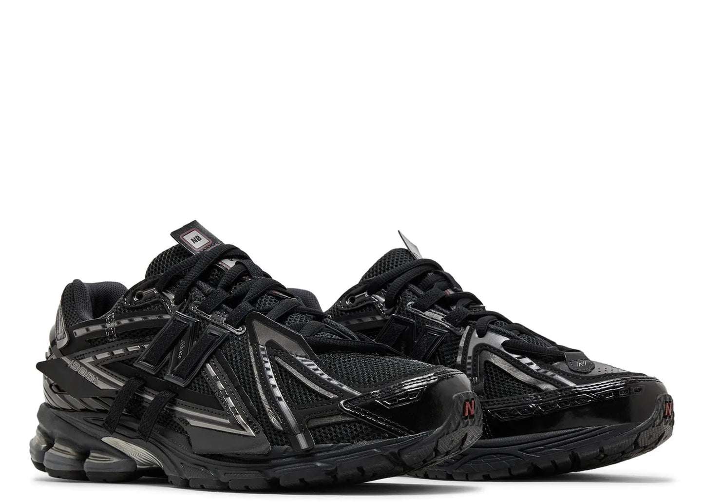 1906A Black