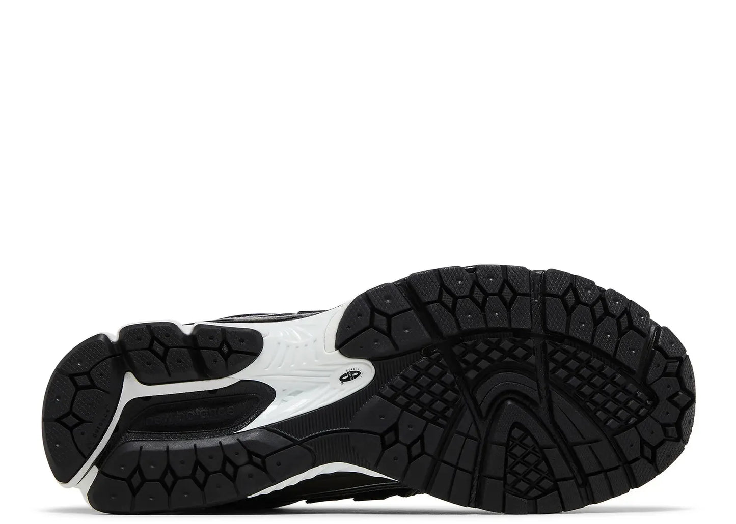 1906R Black Grey White