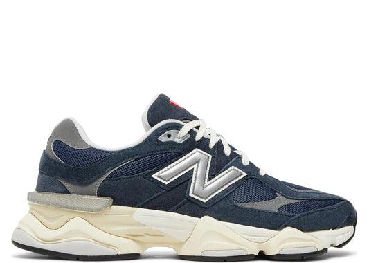 9060 Navy White