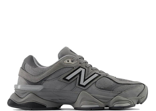 9060 Shadow Grey Castlerock
