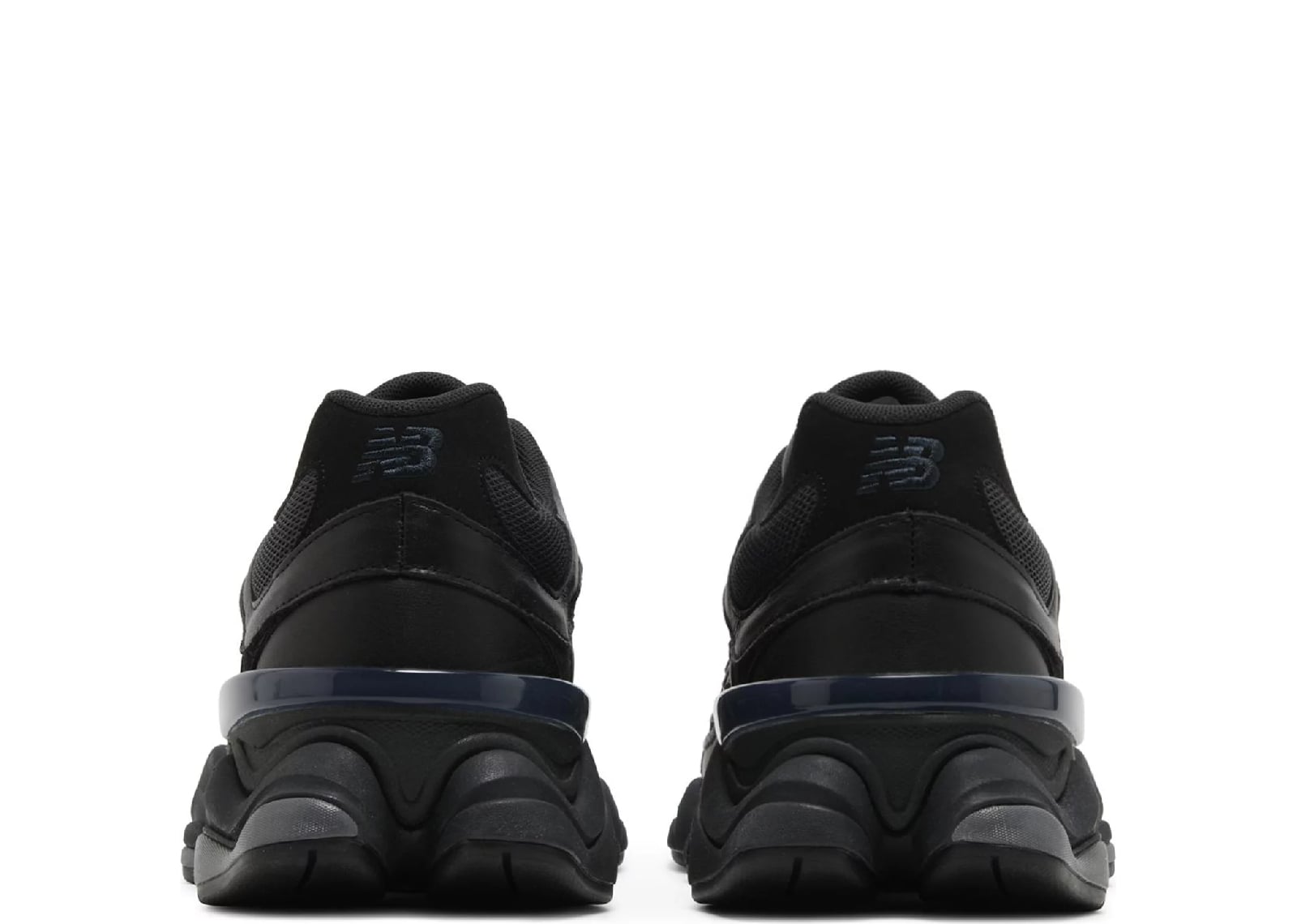 9060 Triple Black Leather