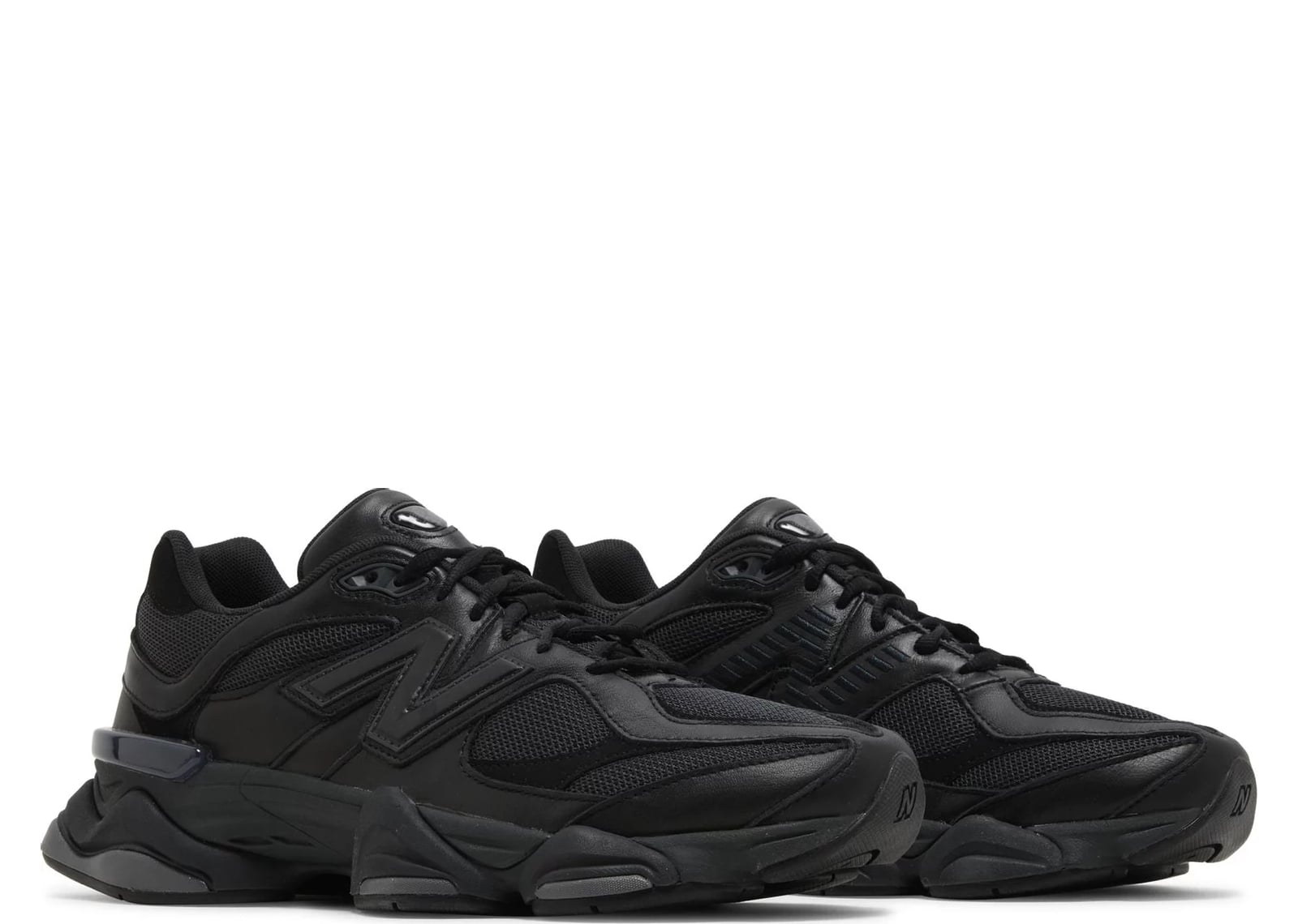 9060 Triple Black Leather