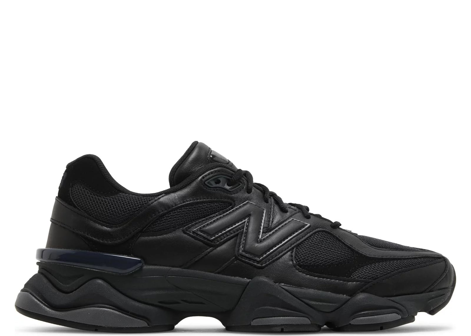 9060 Triple Black Leather
