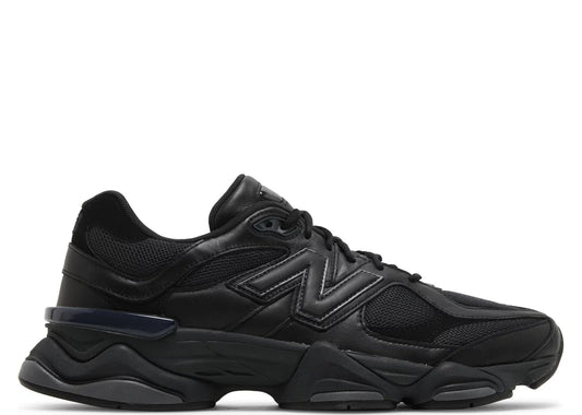 9060 Triple Black Leather