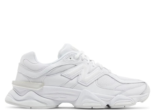 9060 Triple White