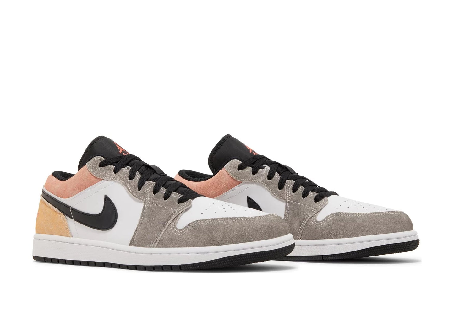 Air Jordan 1 Low SE Flight Club