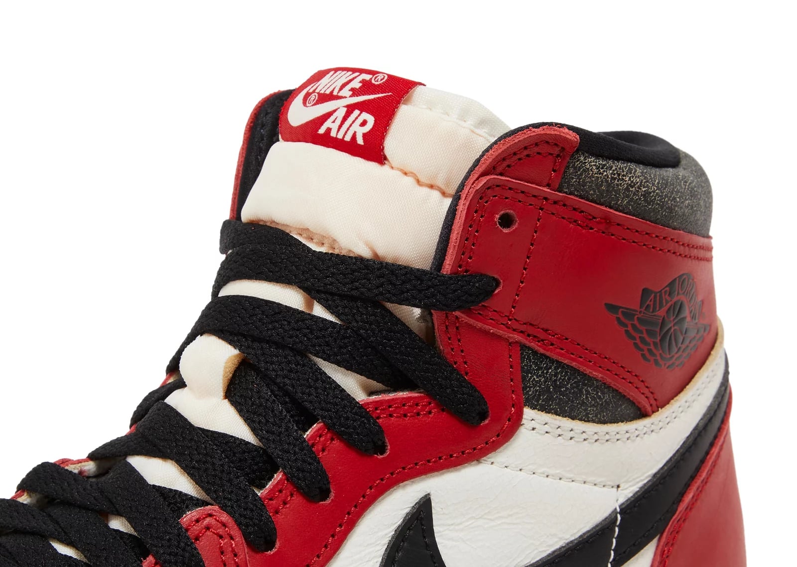 Air Jordan 1 Retro High OG Chicago Lost and Found