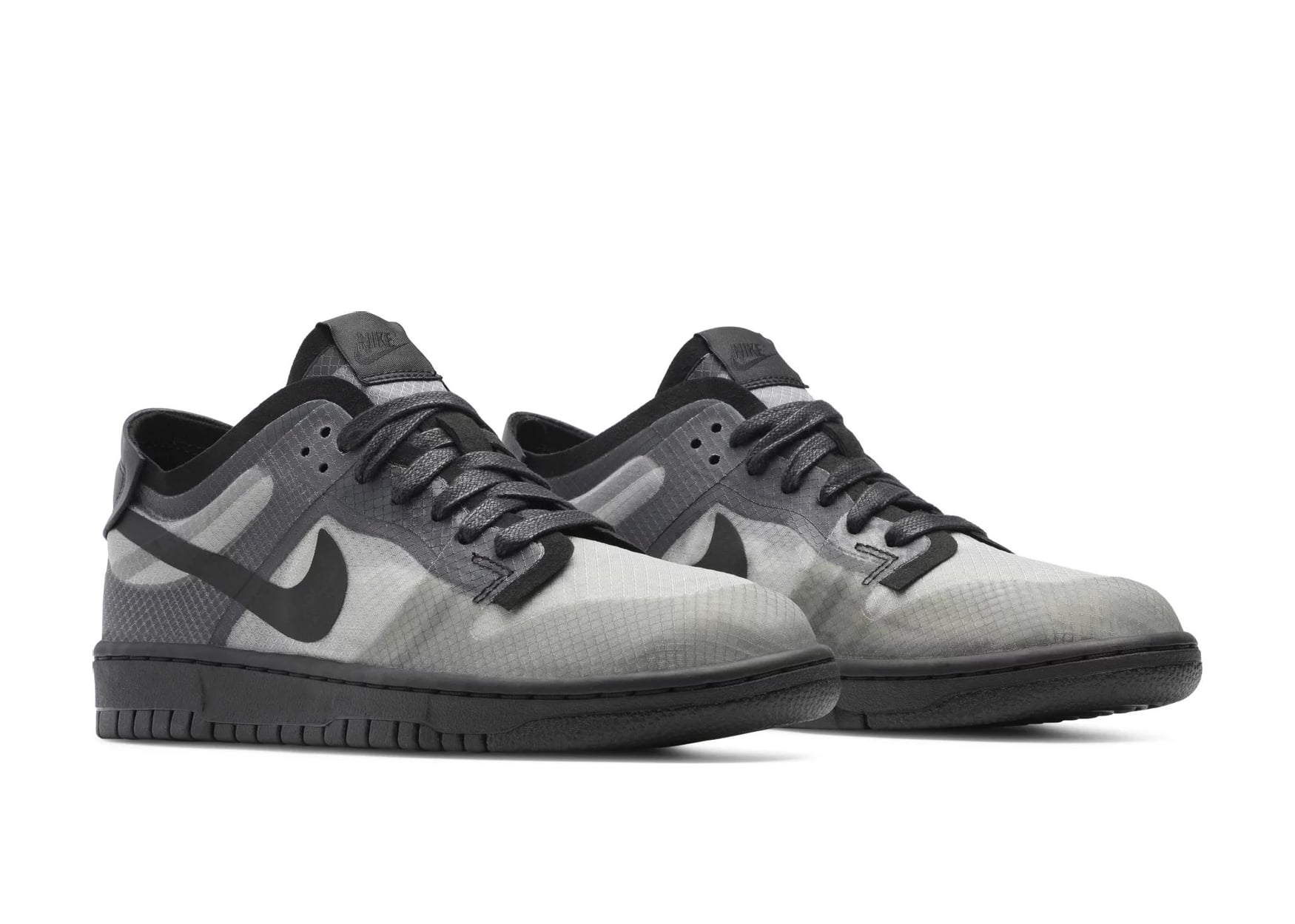 Dunk Low Comme des Garcons Black (W)