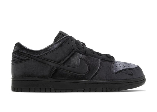 Dunk Low Dover Street Market Triple Black Velvet