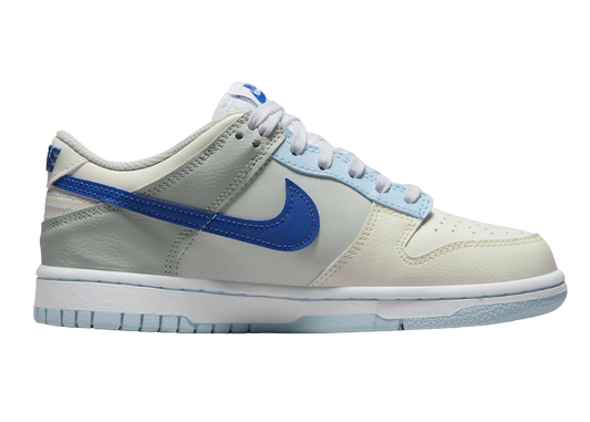 Dunk Low Ivory Hyper Royal (GS)