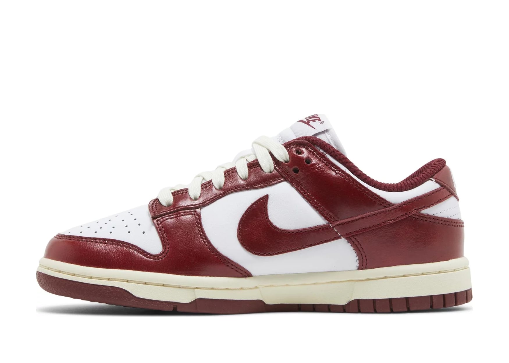 Dunk Low PRM Vintage Team Red (W)