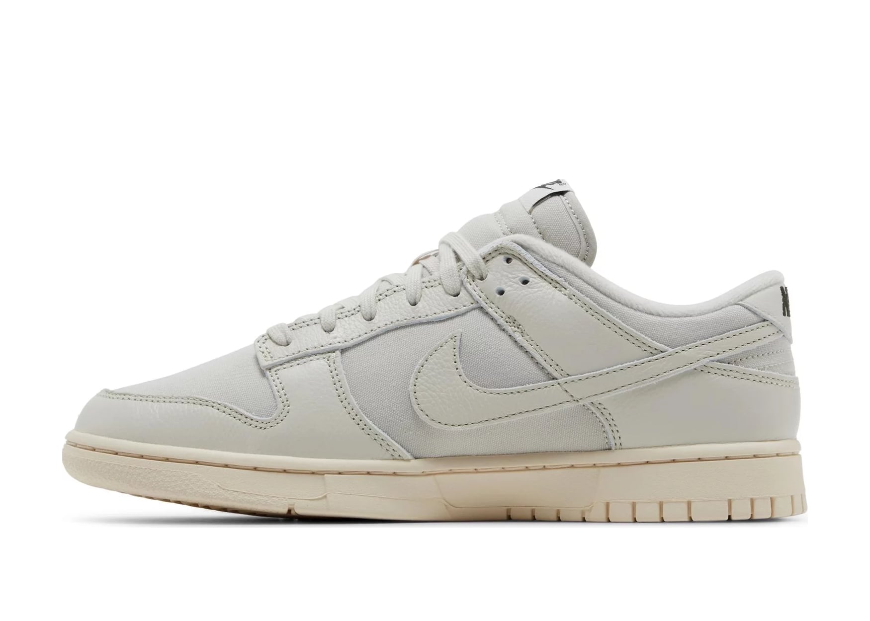 Dunk Low Premium Light Orewood Brown