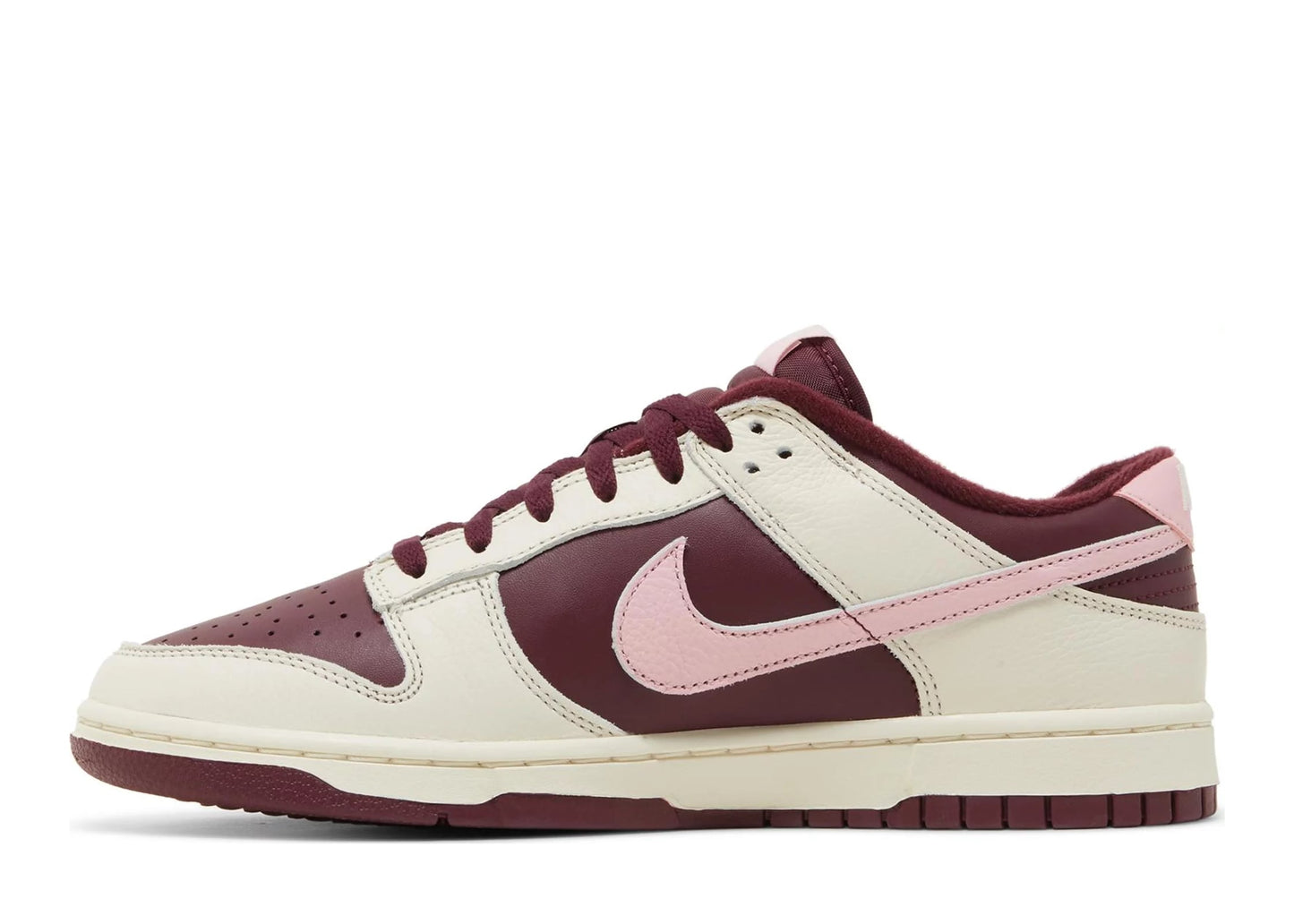 Dunk Low Retro PRM Valentines Day (2023)