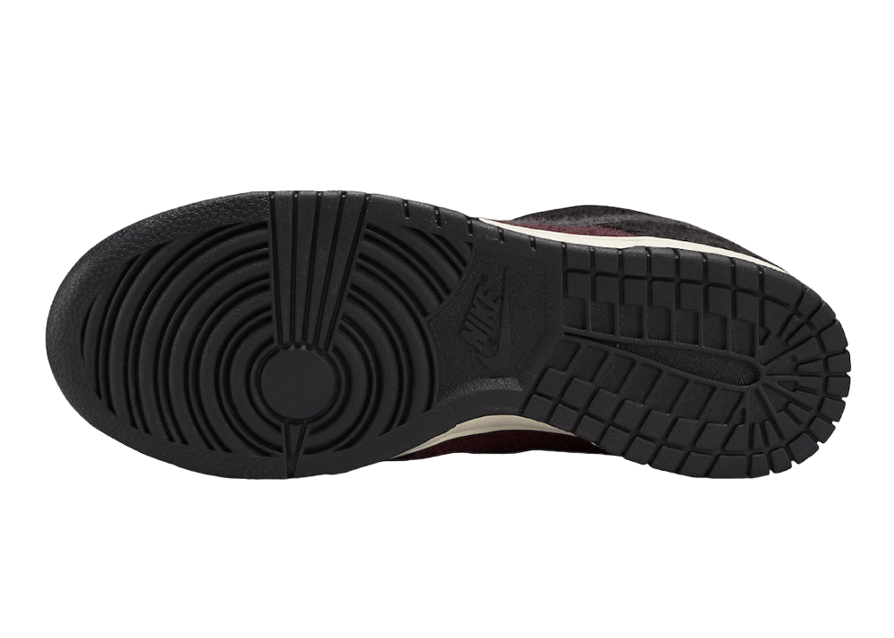 Dunk Low SE Fleece Pack Burgundy Crush (W)