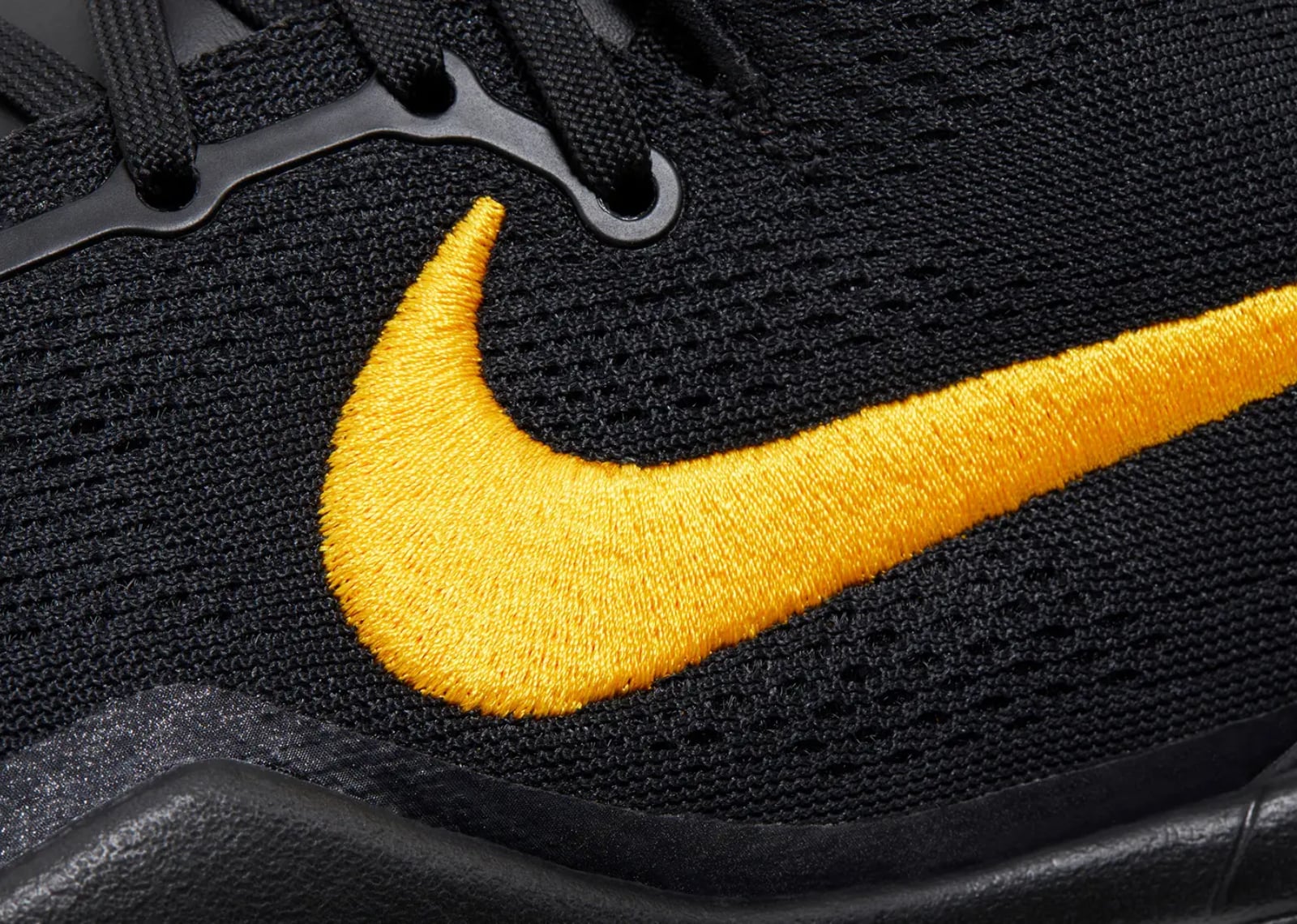 Kobe 8 Protro Lakers Away