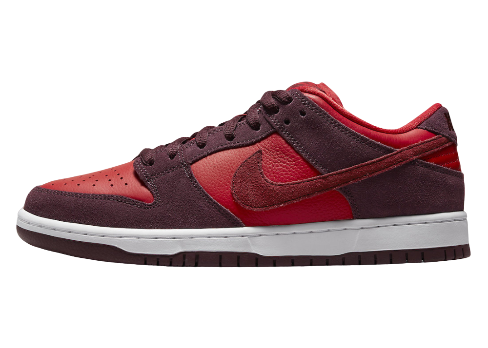 SB Dunk Low Cherry