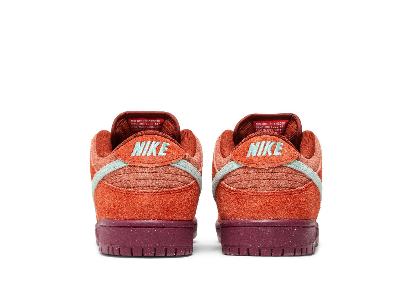 SB Dunk Low Mystic Red Rosewood