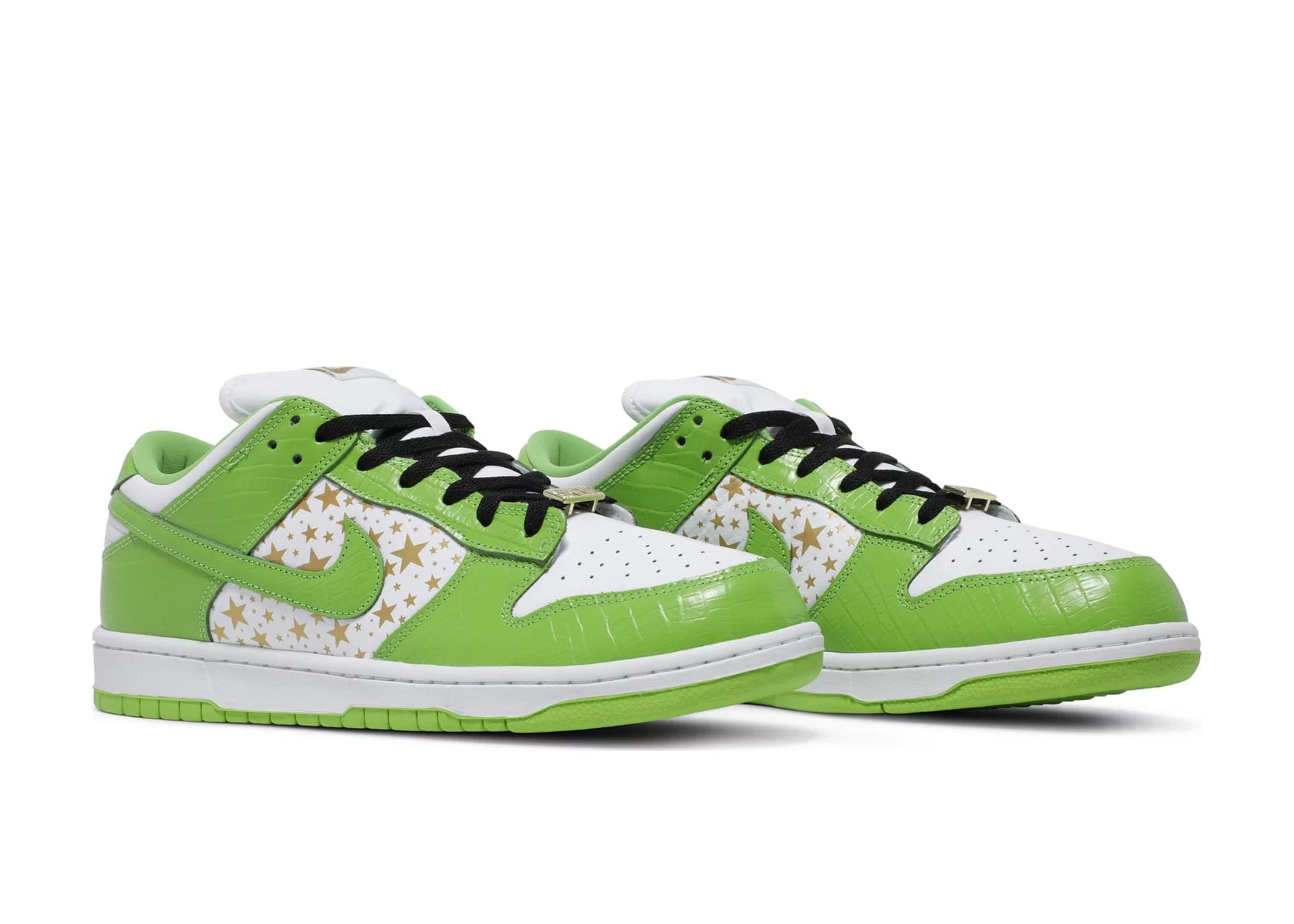 SB Dunk Low Supreme Stars Mean Green (2021)