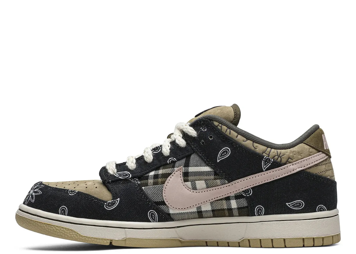 SB Dunk Low Travis Scott