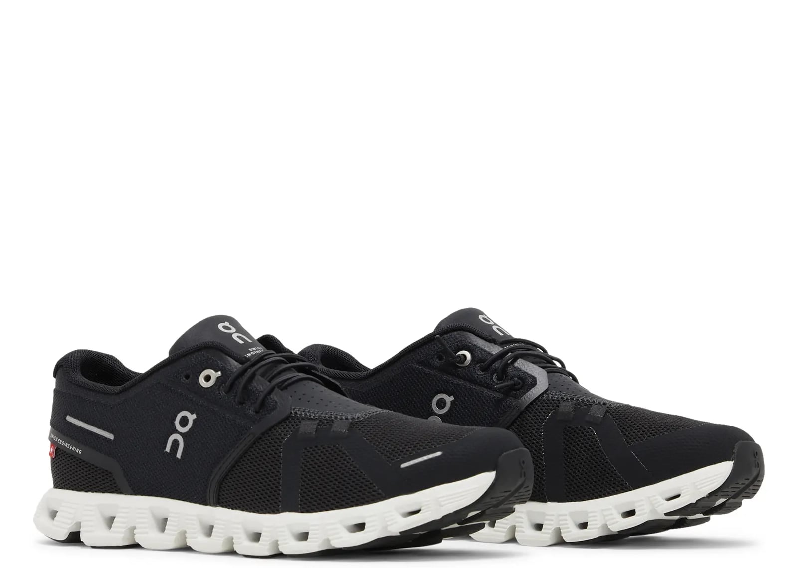 Cloud 5 Black White