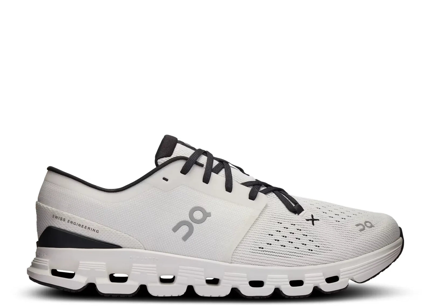 Cloud X 4 Ivory Black