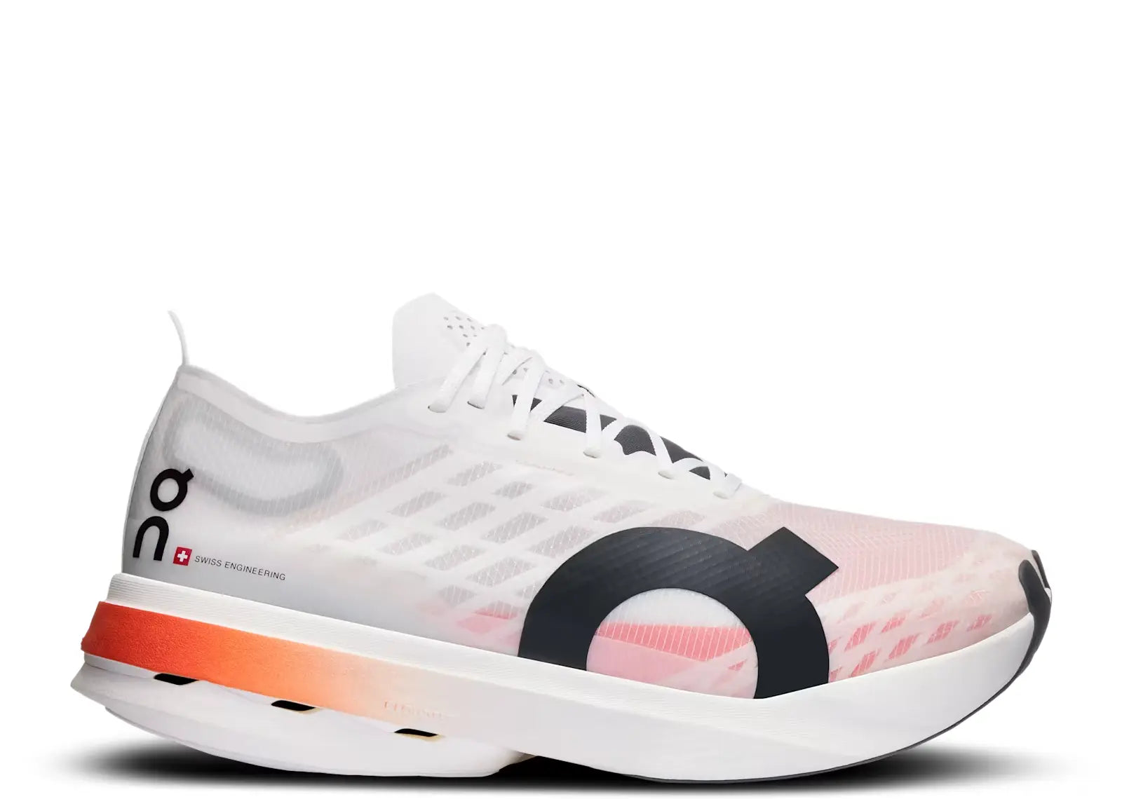 Cloudboom Strike White Black