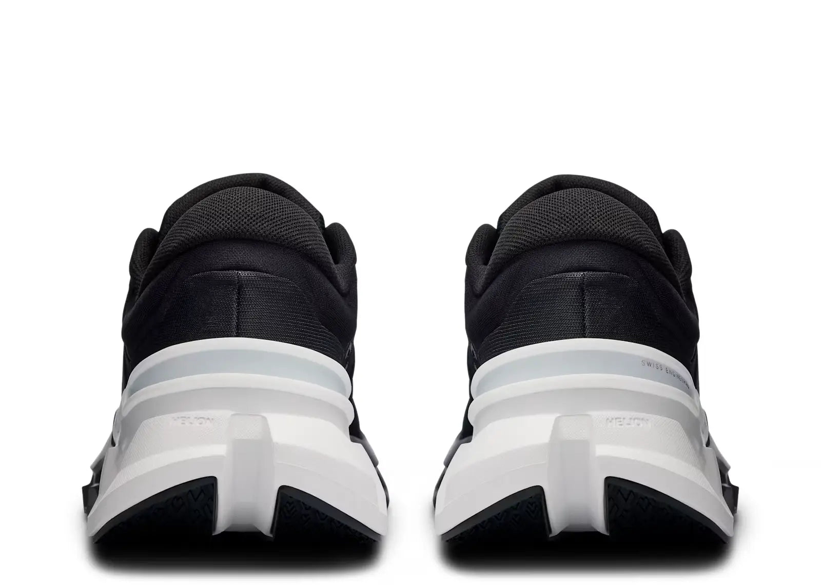 Cloudflyer 5 Black White