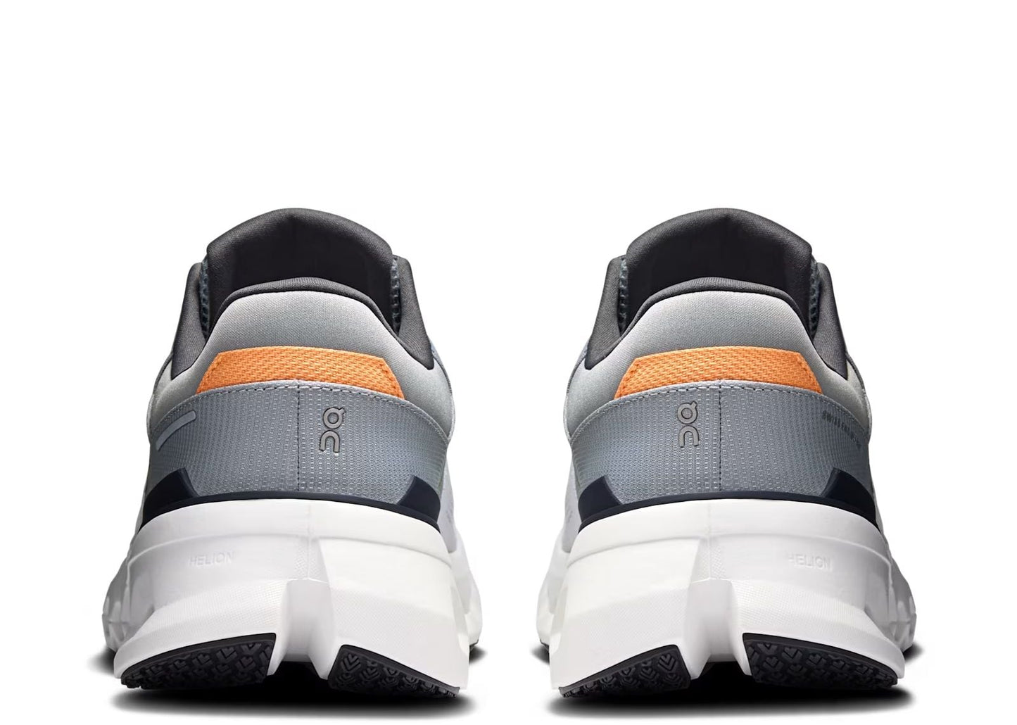 Cloudrunner 2 Wolf Ivory