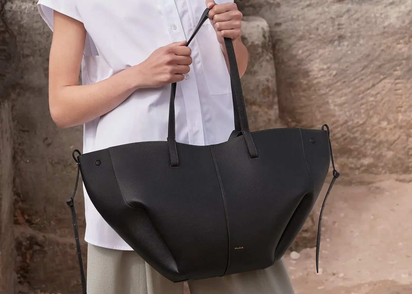 Cyme Edition Textured Black