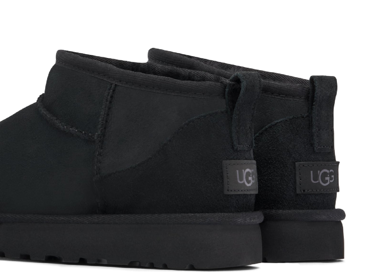 Classic Ultra Mini Boot Black (W)