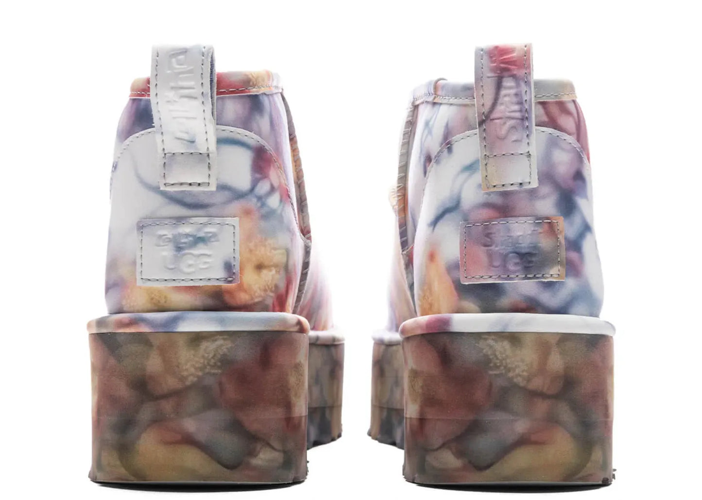 Classic Ultra Mini Platform Boot Collina Strada Light Blue Floral