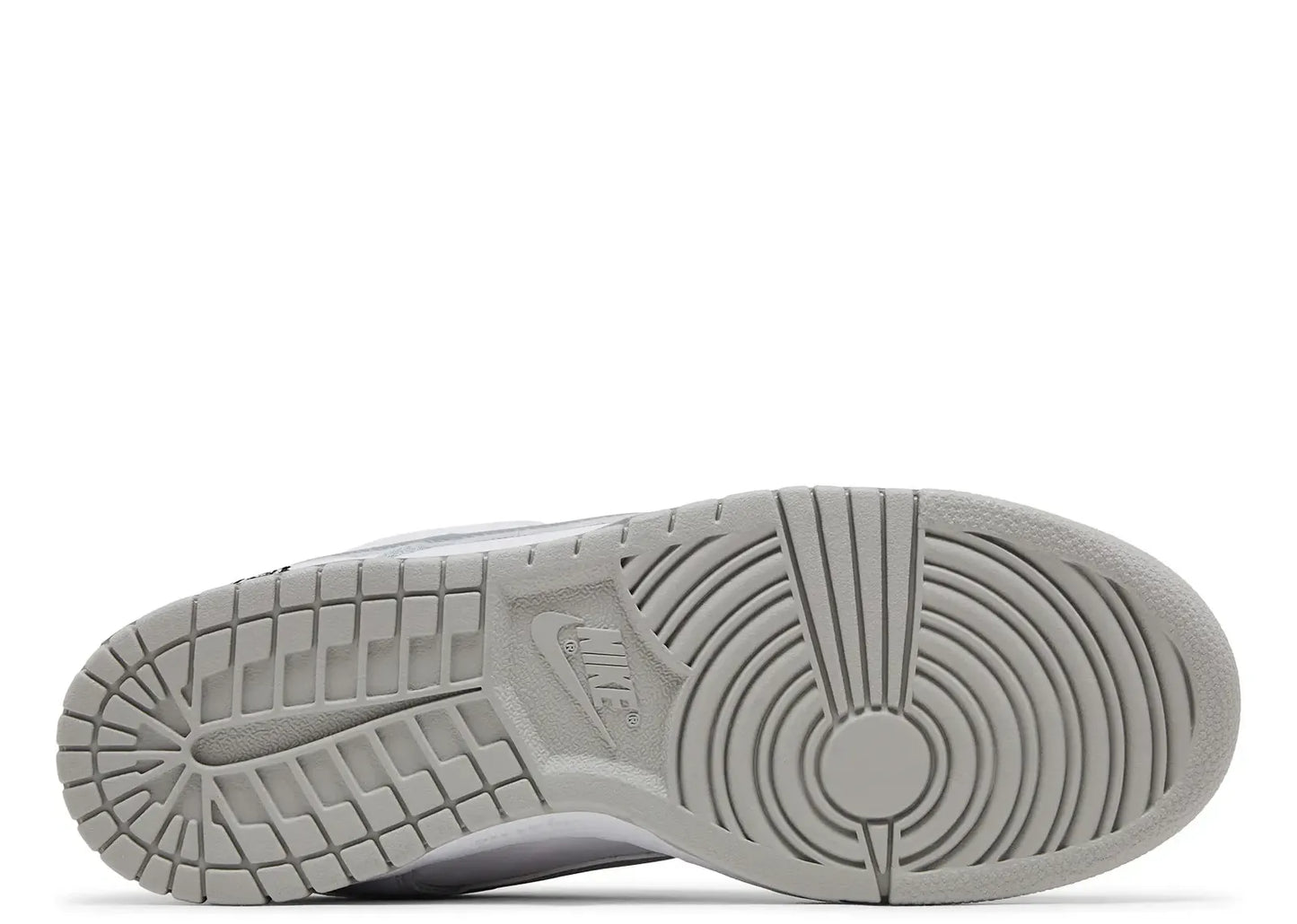 SB Dunk Low Supreme 94 White Metallic Silver
