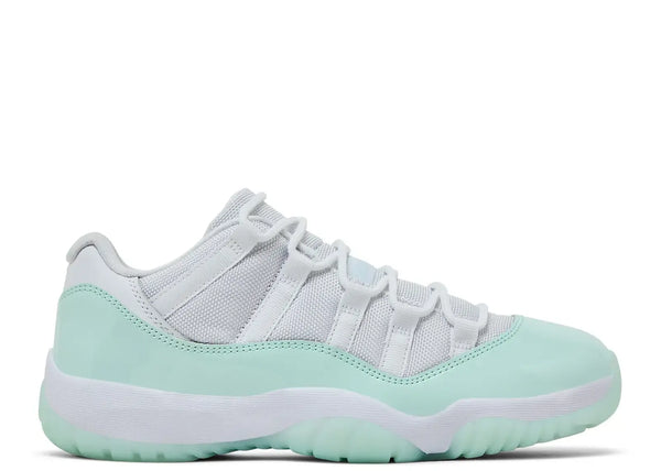 11 Retro Low Igloo (W)