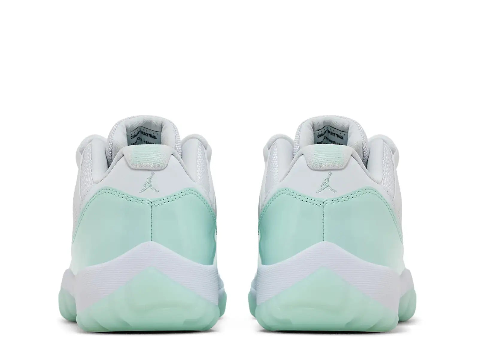 11 Retro Low Igloo (W)