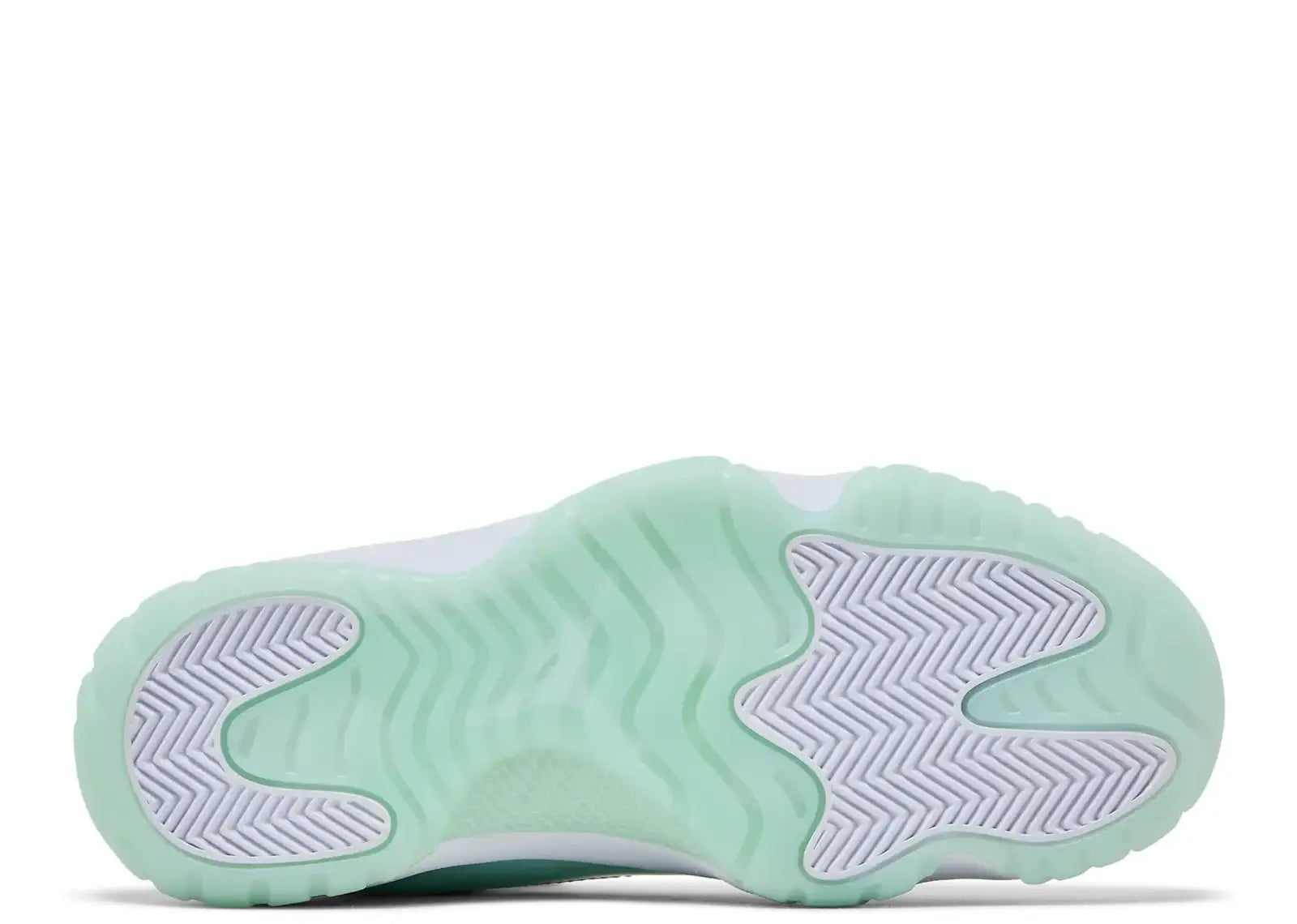 11 Retro Low Igloo (W)