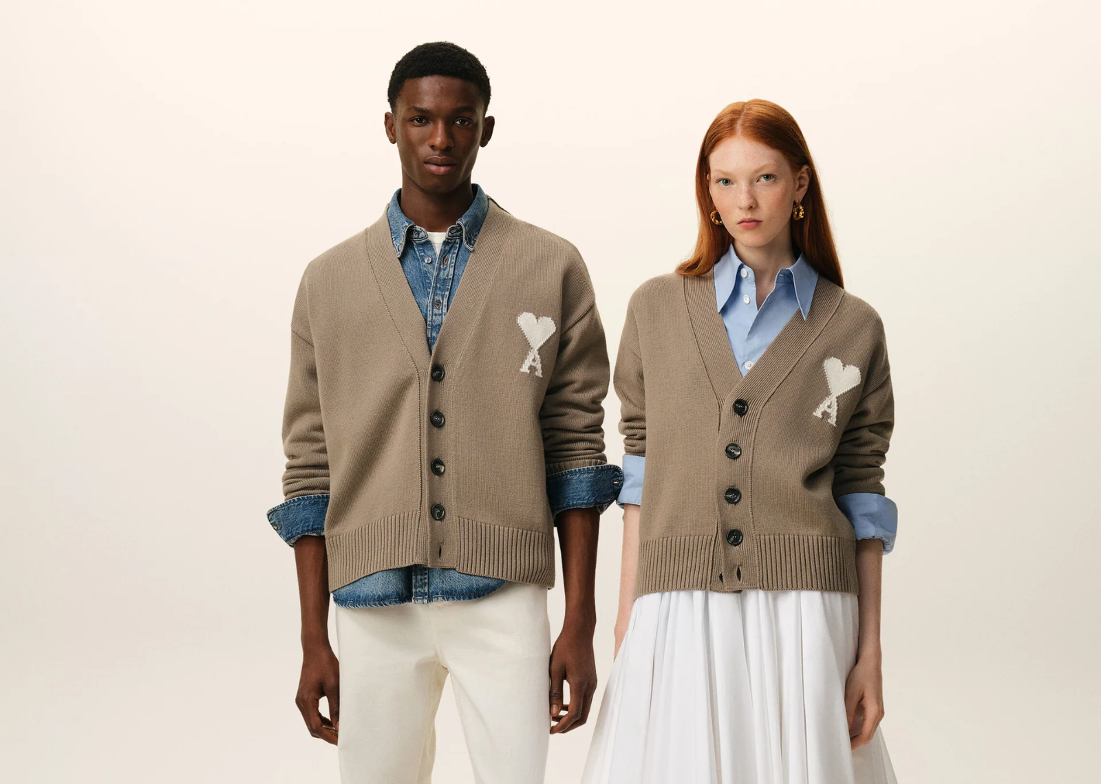 Ami De Coeur Cardigan Beige