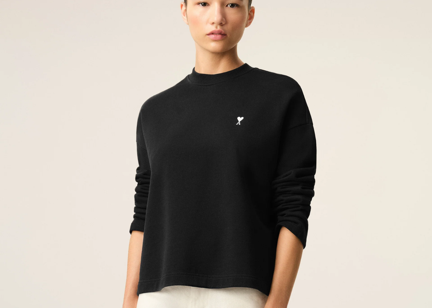 Ami De Coeur Cropped Sweatshirt Black