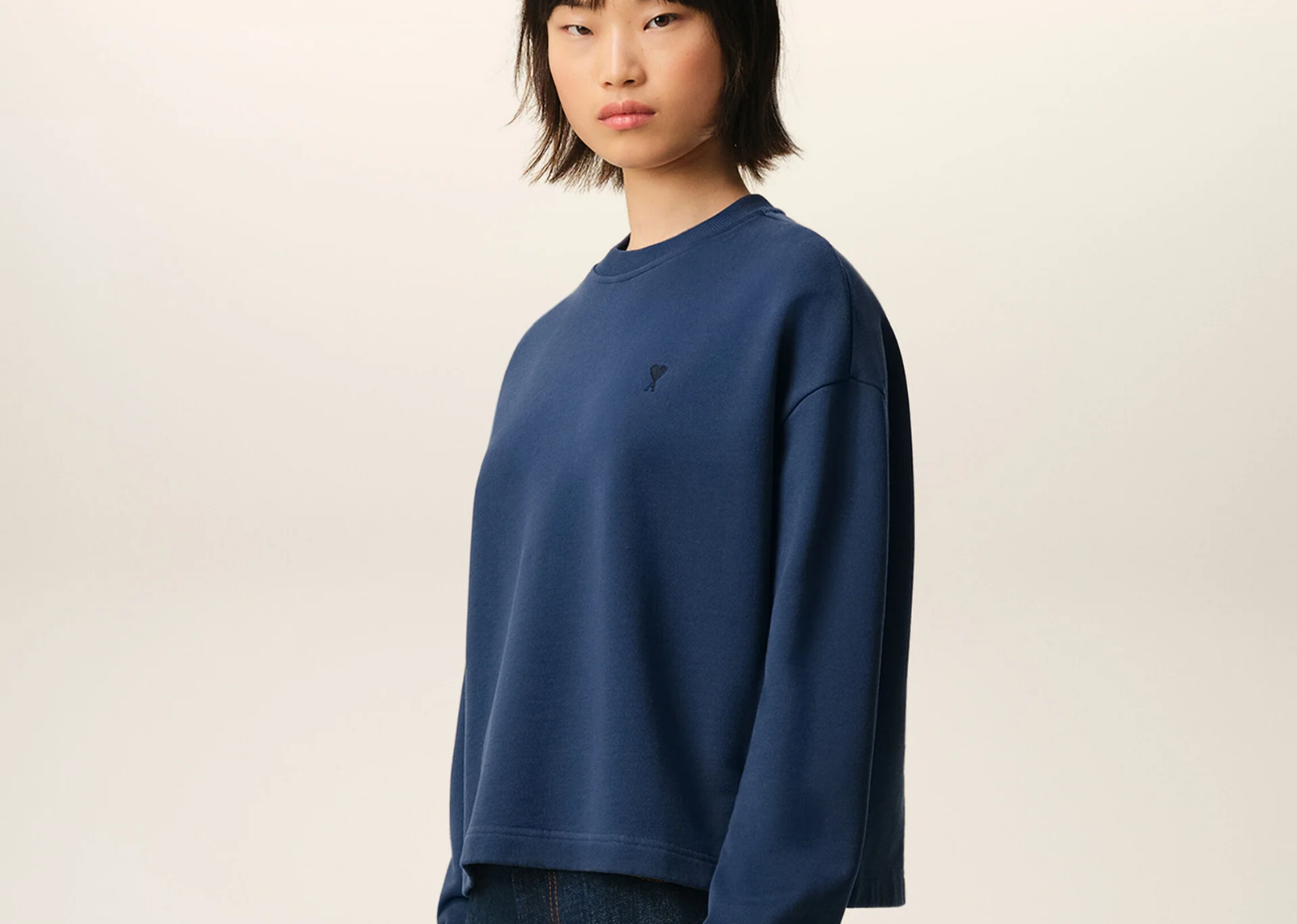 Ami De Coeur Cropped Sweatshirt Blue