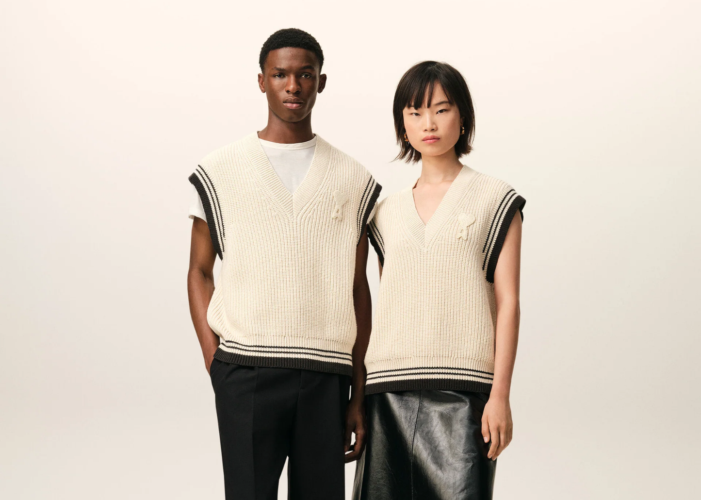 Ami De Coeur Sleeveless Ribbed Sweater White