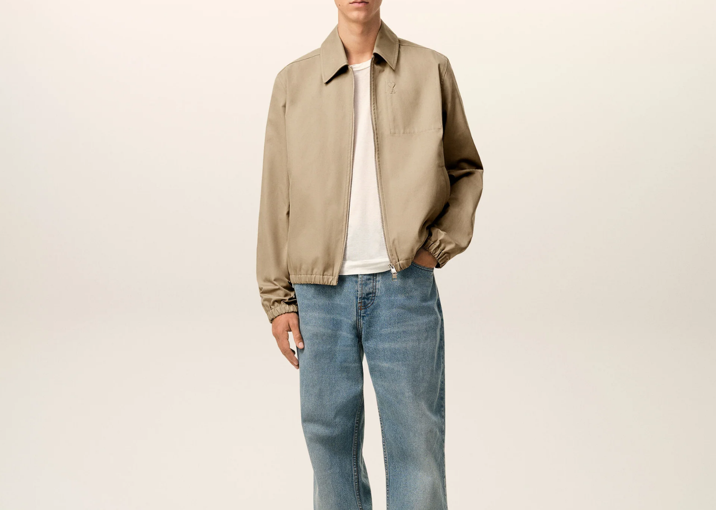 Ami De Coeur Zipped Jacket Beige