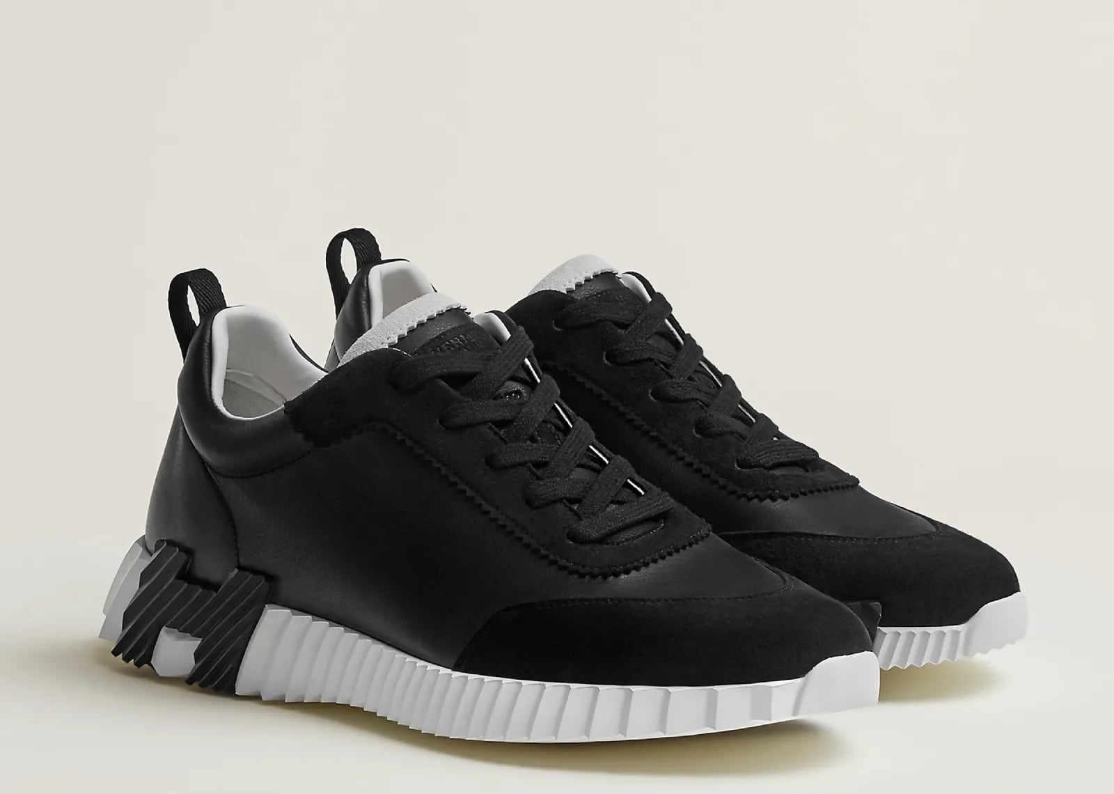 Bouncing Sneaker Black