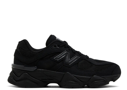 9060 Triple Black (GS)