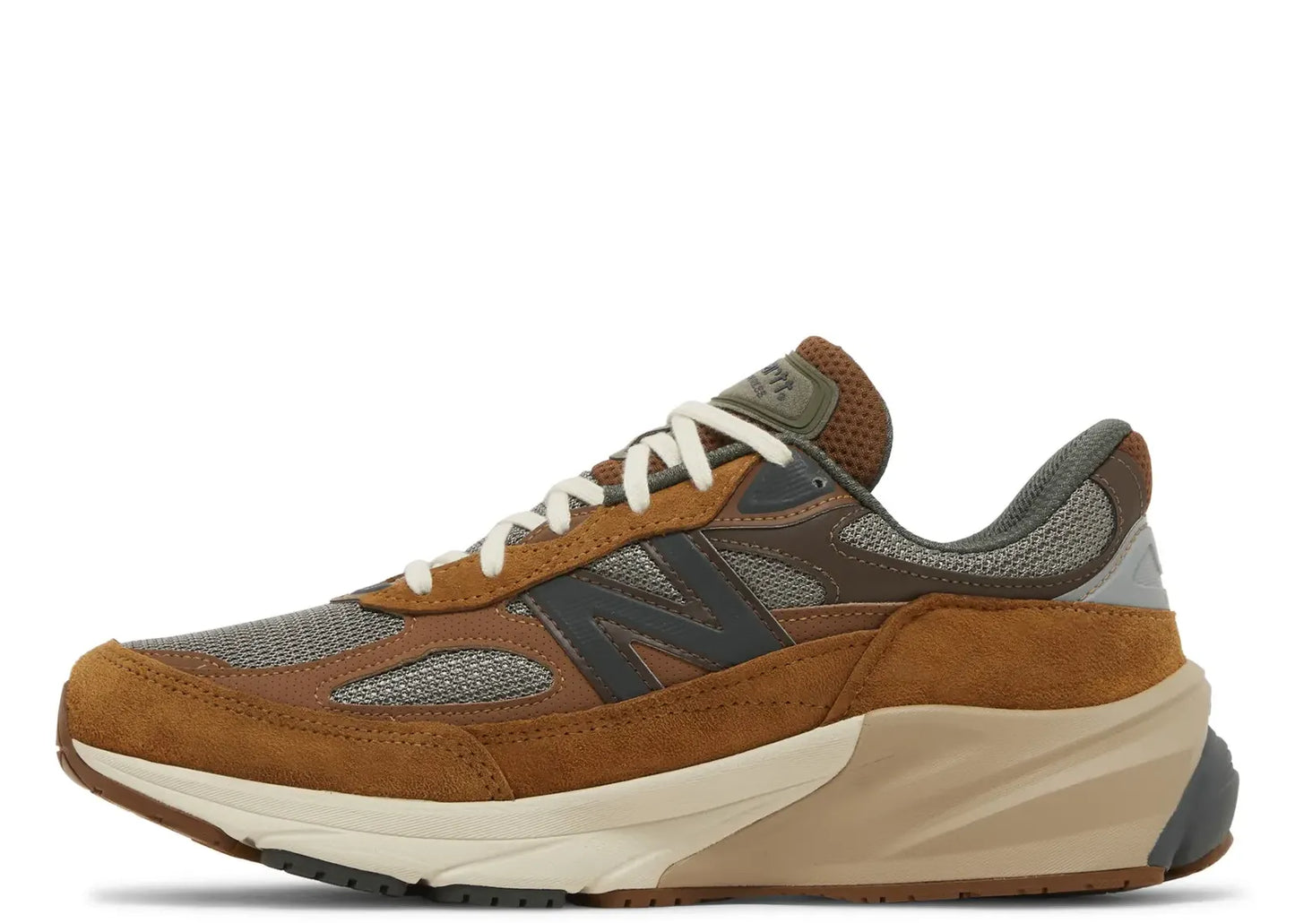 990v6 Carhartt WIP Sculpture Center