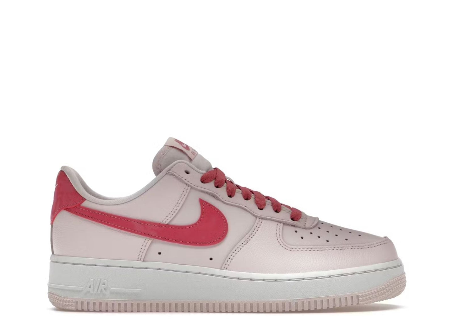 Air Force 1 Low '07 Valentine's Day (2026) (W)