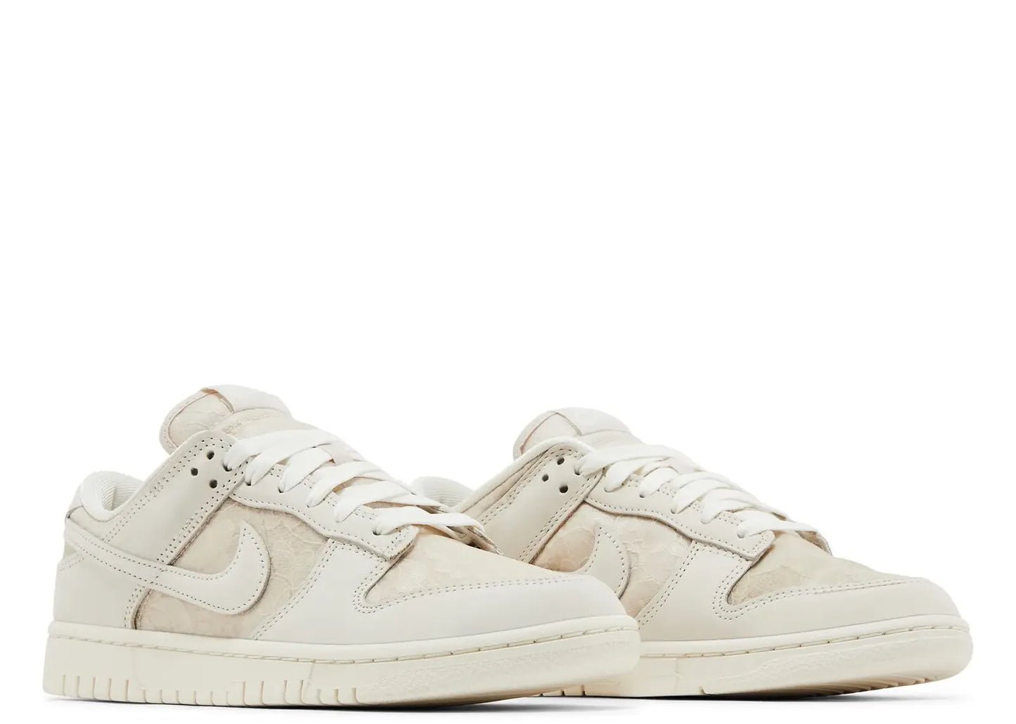 Dunk Low Lace Soft Pearl (W)